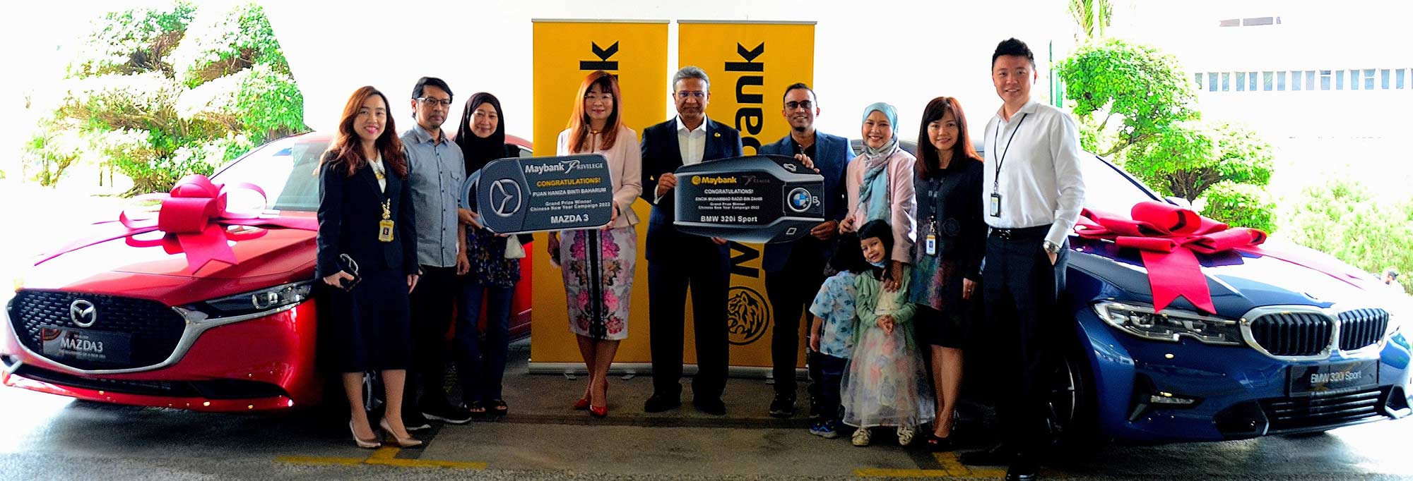 Maybank’s CNY 2022 Campaign Winners Drive Home with Brand New Luxury Cars