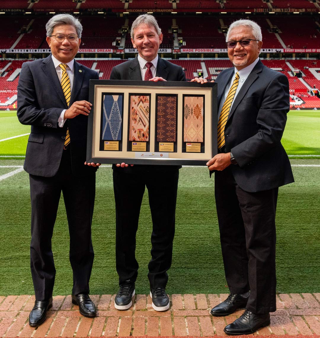Maybank continues partnership with Manchester United, expanding to Indonesia